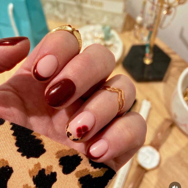 Pink Trees, Turkey Drama & Dancing Into&nbsp;2025